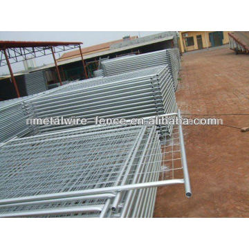 Wholesale hot-dipped temporary sporting fence panels